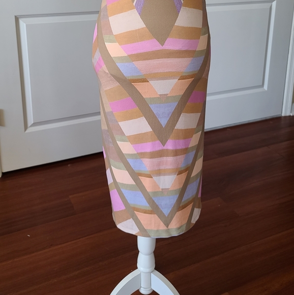 Mara Hoffman  V-Back Midi Dress - Picture 3 of 10